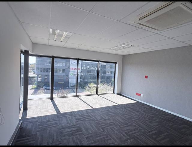442M² OFFICE TO LET IN VORNA VALLEY